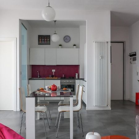 Apartament Il Balcone Su Torino - Moderno Con Vista Superga Zewnętrze zdjęcie